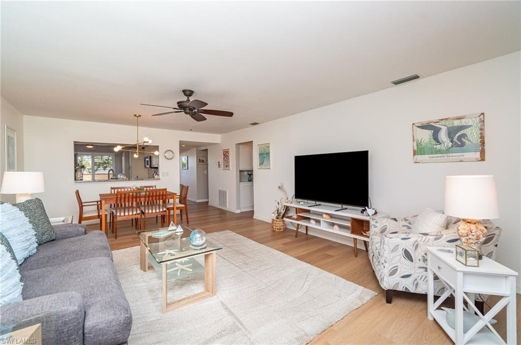 1781 Pebble Beach Dr 206, Fort Myers, FL 33907-4