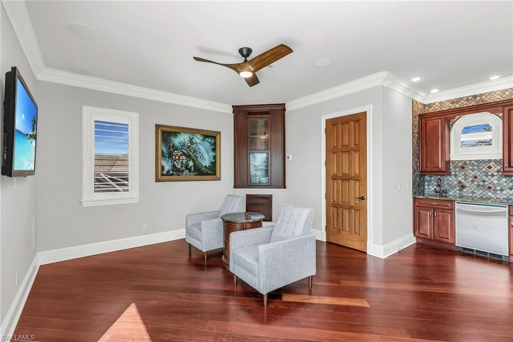 1411 Quintara Ct, Marco Island, FL 34145-35