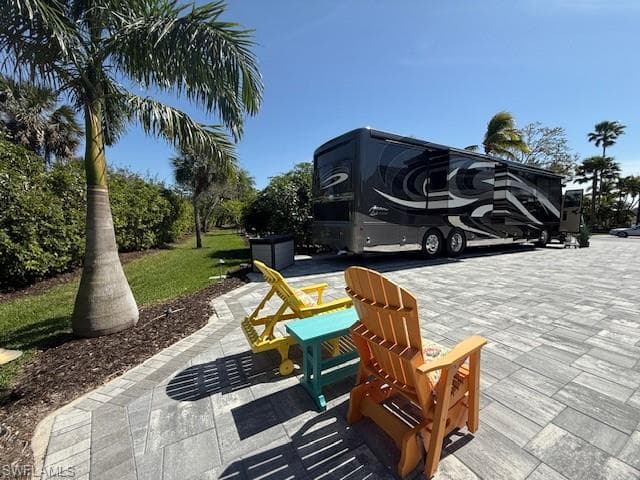 4670 Southern Breeze Dr, Naples, FL 34114-17
