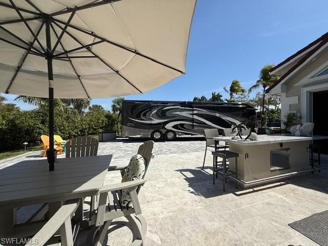 4670 Southern Breeze Dr, Naples, FL 34114-24