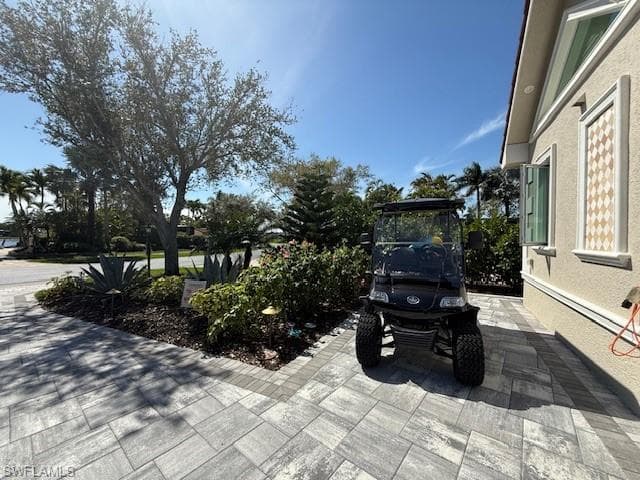 4670 Southern Breeze Dr, Naples, FL 34114-30