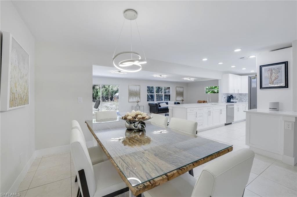 2855 66th St SW, Naples, FL 34105-10