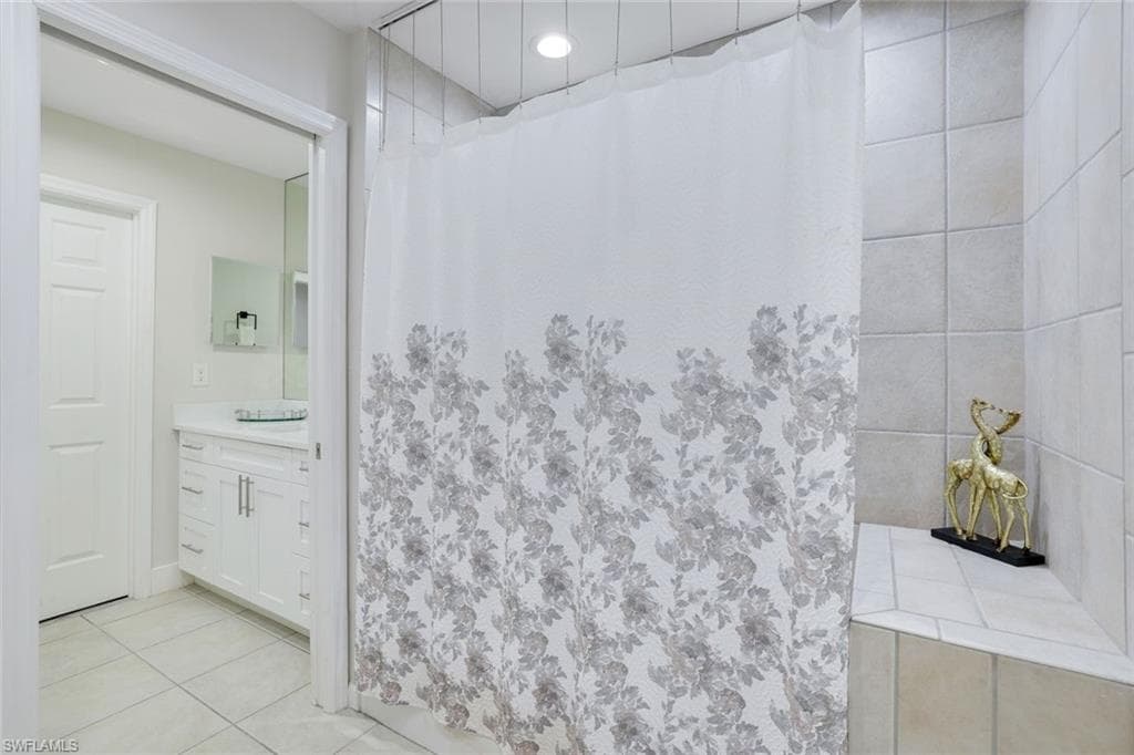 2855 66th St SW, Naples, FL 34105-19