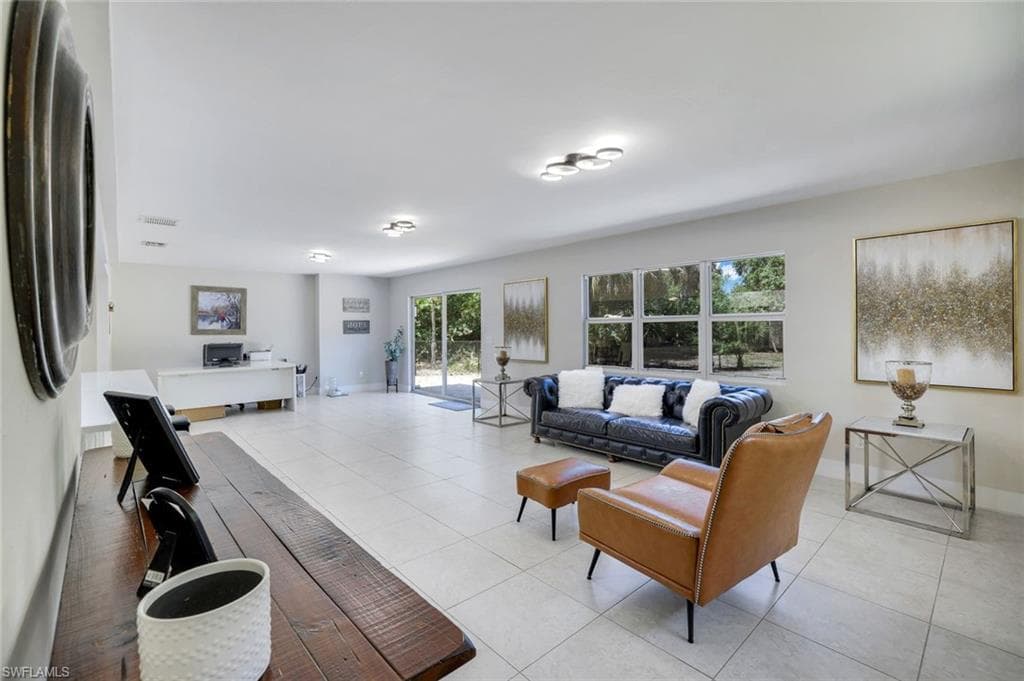 2855 66th St SW, Naples, FL 34105-22