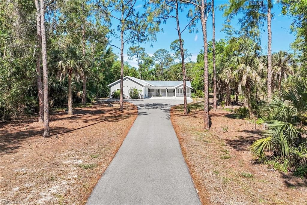 2855 66th St SW, Naples, FL 34105-3