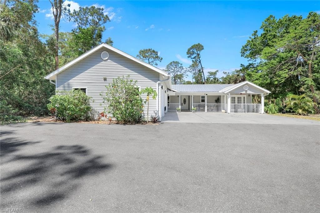 2855 66th St SW, Naples, FL 34105-4