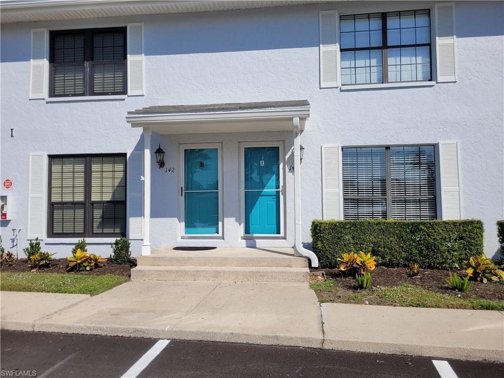 144 Clyburn Way W, Marco Island, FL 34145-20