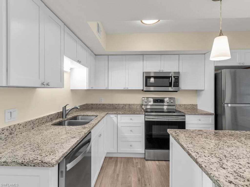 144 Clyburn Way W, Marco Island, FL 34145-3