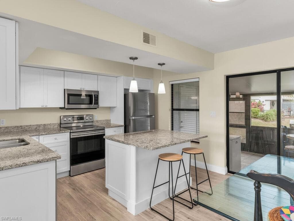 144 Clyburn Way W, Marco Island, FL 34145-4