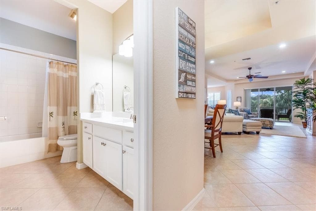12867 Carrington Cir 1-203, Naples, FL 34105-29