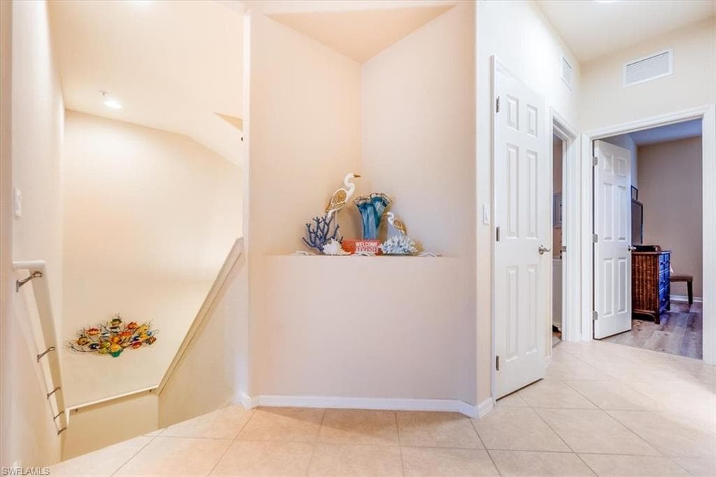 12867 Carrington Cir 1-203, Naples, FL 34105-36