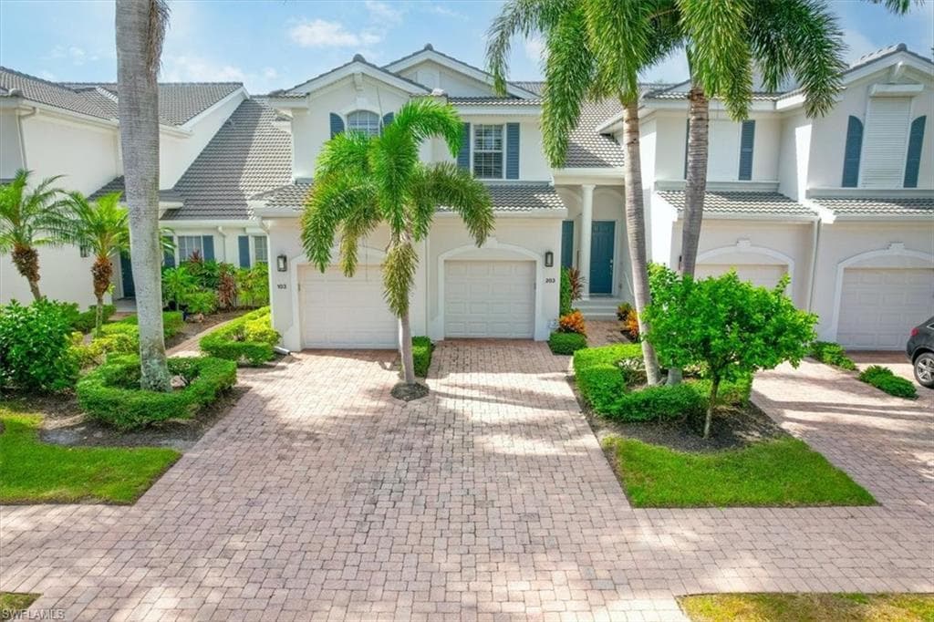 12867 Carrington Cir 1-203, Naples, FL 34105-2