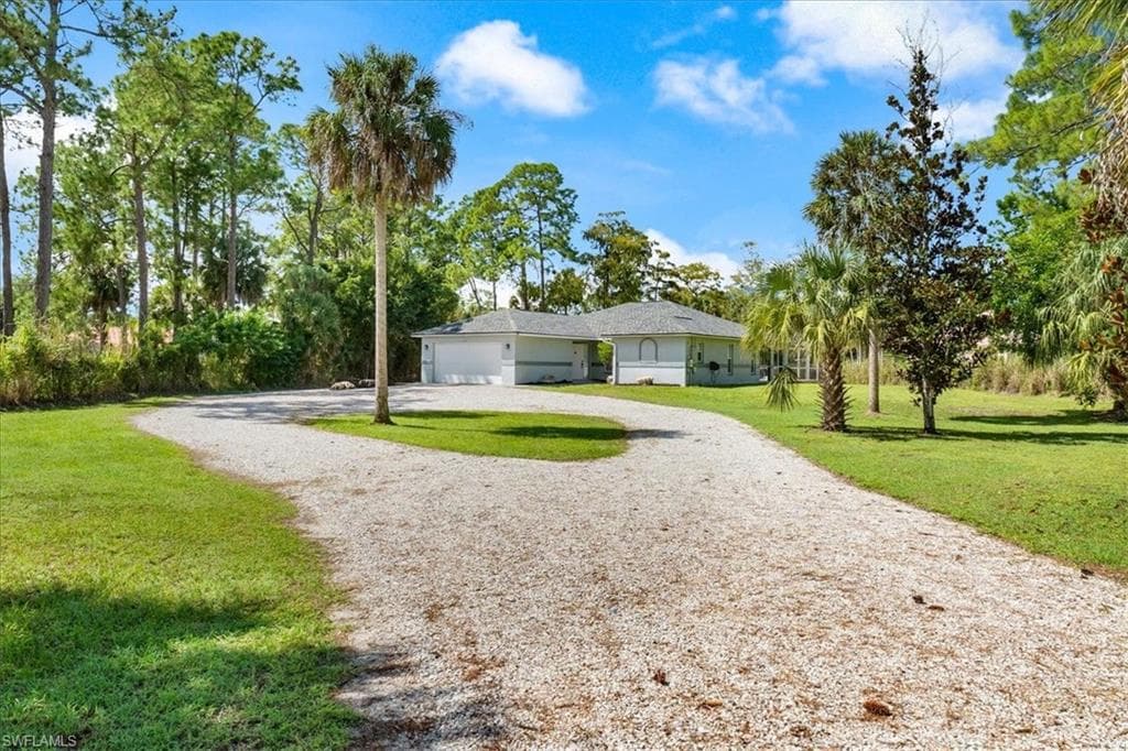 1161 25th St SW, Naples, FL 34117-1