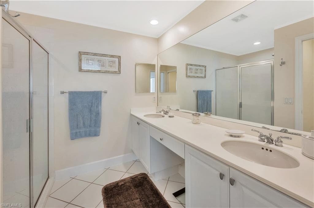 15063 Sterling Oaks Dr, Naples, FL 34110-12