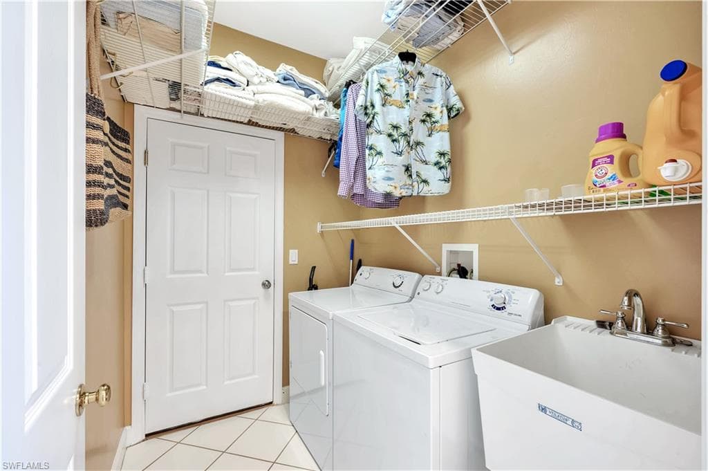15063 Sterling Oaks Dr, Naples, FL 34110-21
