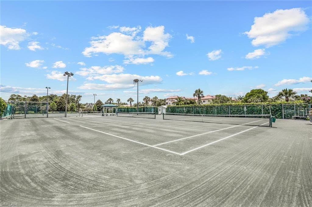 5576 Lago Villaggio Way, Naples, FL 34104-29