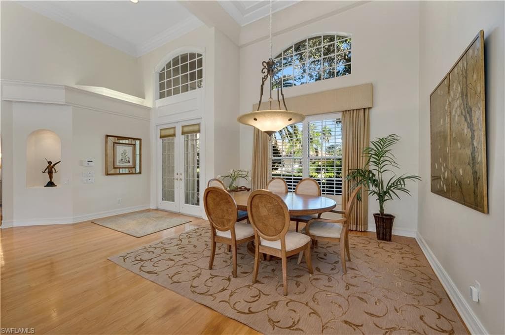 413 Rosemeade Ln, Naples, FL 34105-11