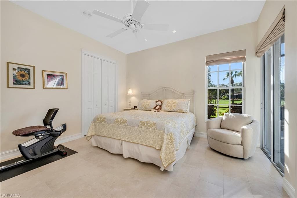 413 Rosemeade Ln, Naples, FL 34105-17