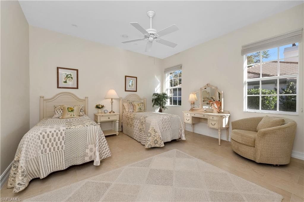 413 Rosemeade Ln, Naples, FL 34105-19