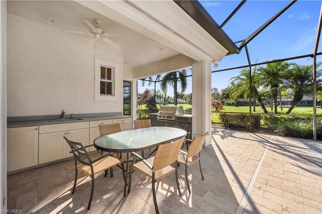 413 Rosemeade Ln, Naples, FL 34105-26