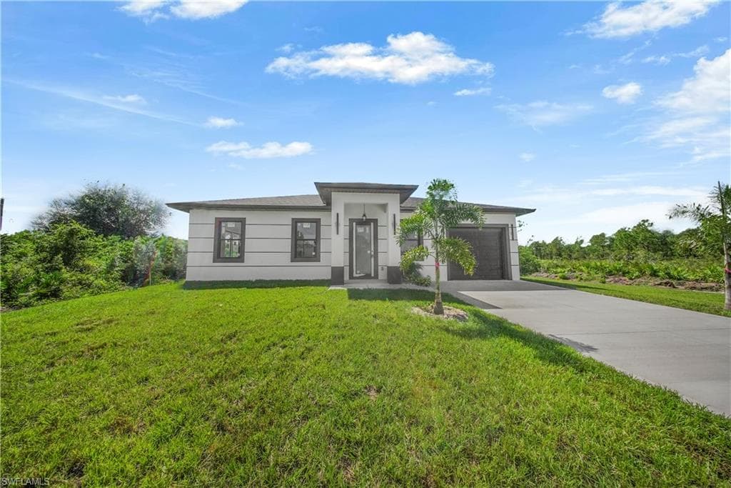 4204 3rd St, Lehigh Acres, FL 33936-22
