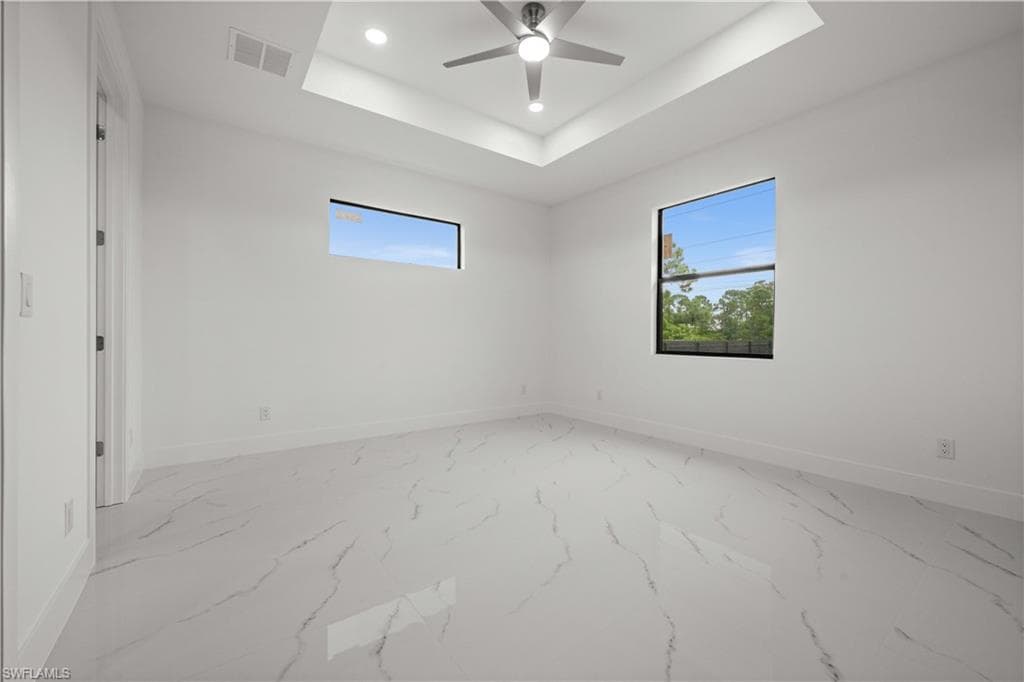 1415 18th Ter, Cape Coral, FL 33993-11