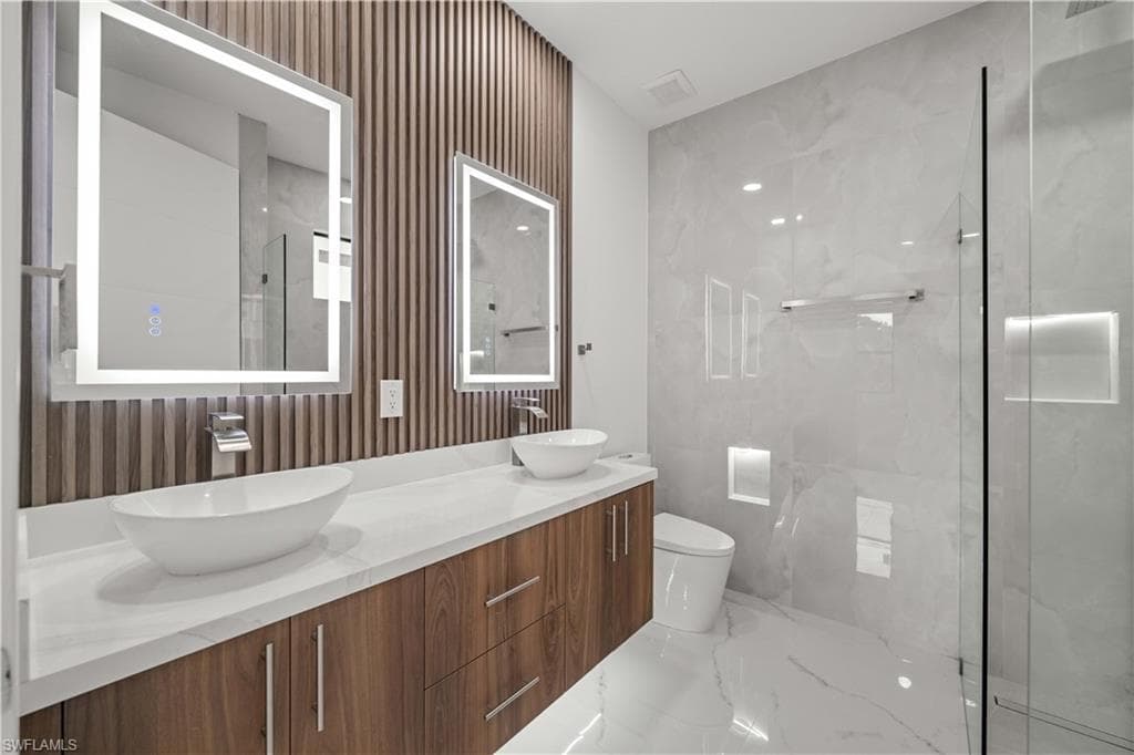 1415 18th Ter, Cape Coral, FL 33993-13