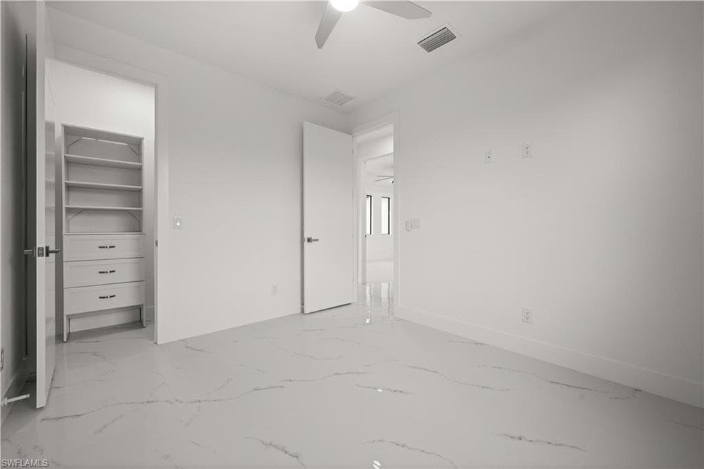 1415 18th Ter, Cape Coral, FL 33993-22