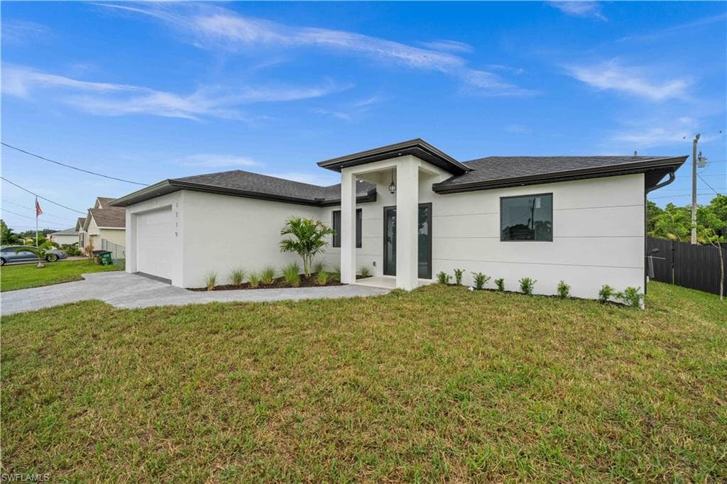 1415 18th Ter, Cape Coral, FL 33993-1