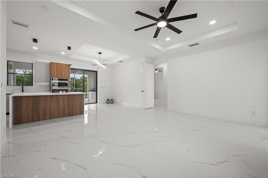 1415 18th Ter, Cape Coral, FL 33993-3