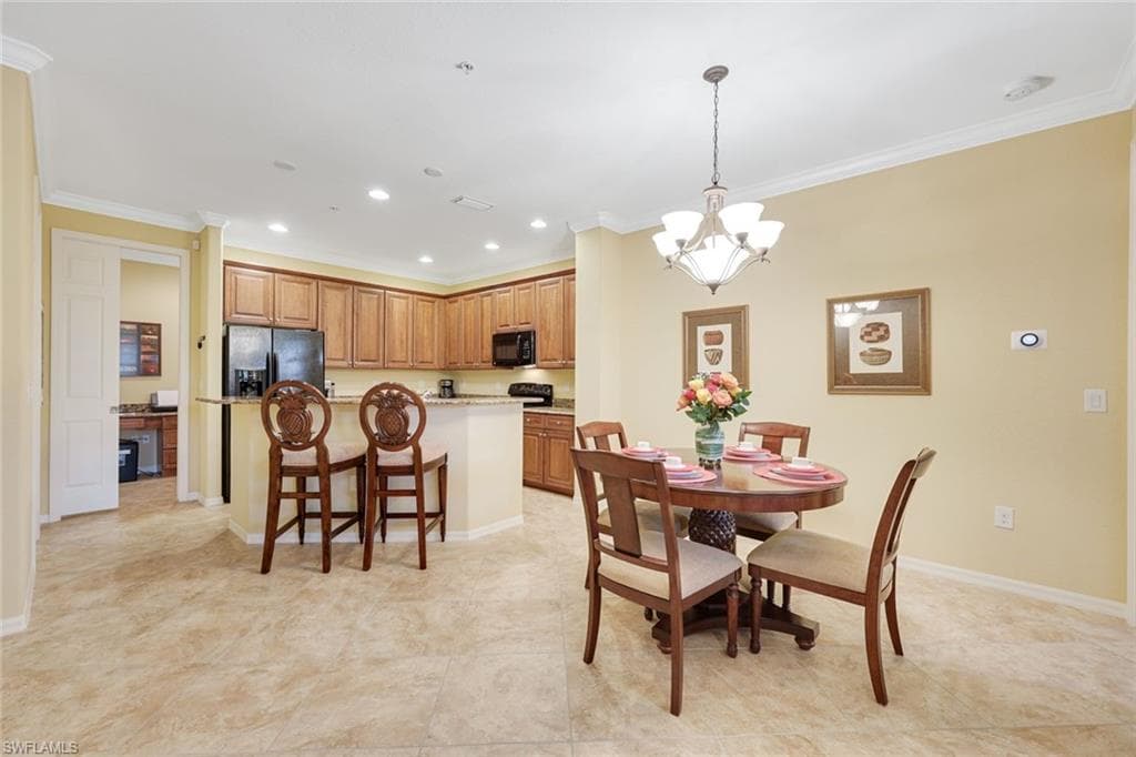 9027 Alturas Ln 3304, Naples, FL 34113-9