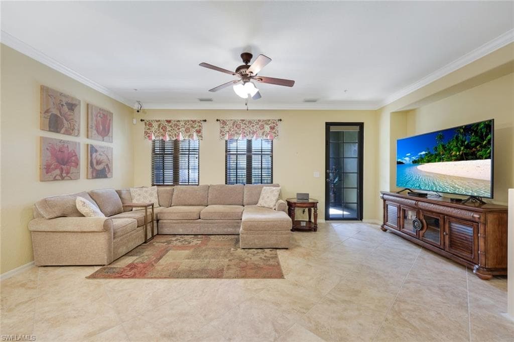 9027 Alturas Ln 3304, Naples, FL 34113-3