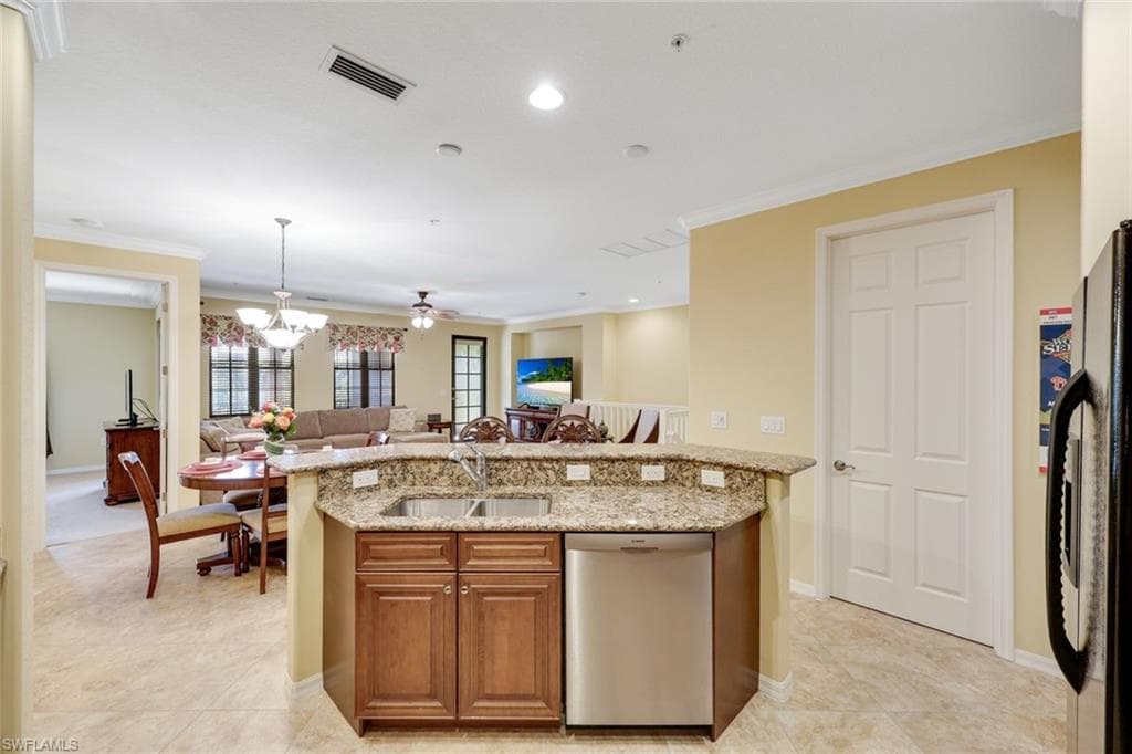 9027 Alturas Ln 3304, Naples, FL 34113-6