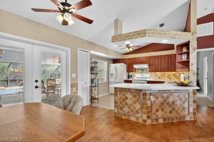 3821 Golden Gate Blvd E, Naples, FL 34120-27