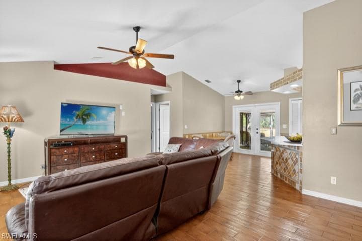 3821 Golden Gate Blvd E, Naples, FL 34120-28