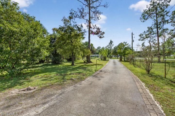 3821 Golden Gate Blvd E, Naples, FL 34120-2