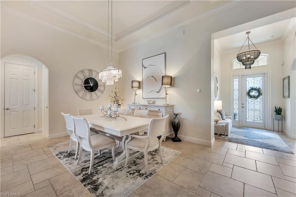 7802 Martino Cir, Naples, FL 34112-11