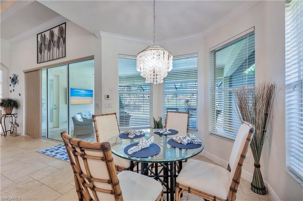 7802 Martino Cir, Naples, FL 34112-16