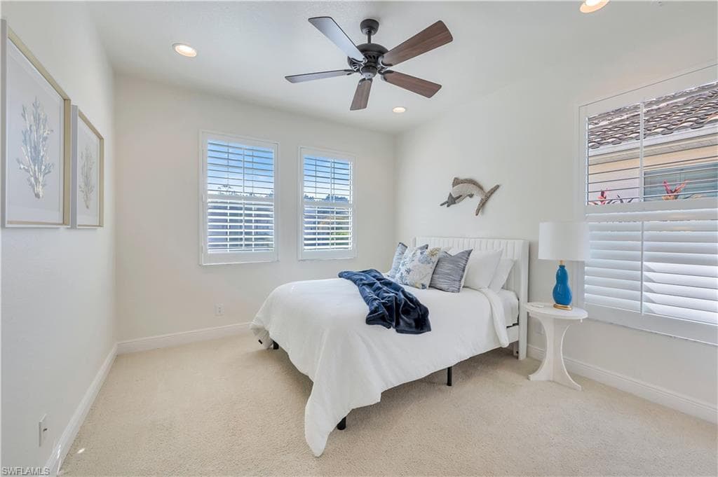 7802 Martino Cir, Naples, FL 34112-23