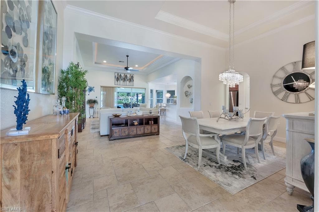 7802 Martino Cir, Naples, FL 34112-4