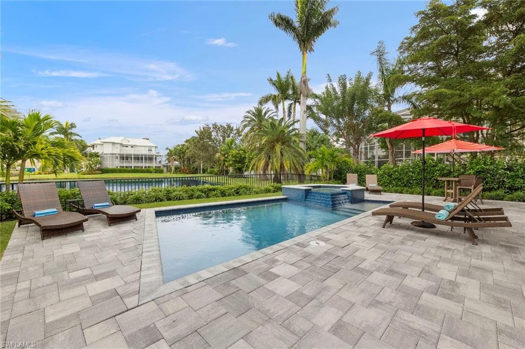 211 San Mateo Dr, Bonita Springs, FL 34134-44