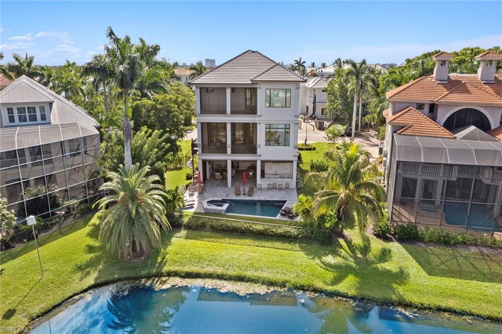 211 San Mateo Dr, Bonita Springs, FL 34134-45