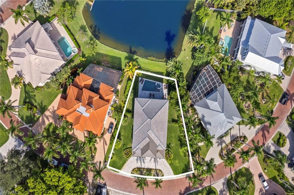 211 San Mateo Dr, Bonita Springs, FL 34134-46