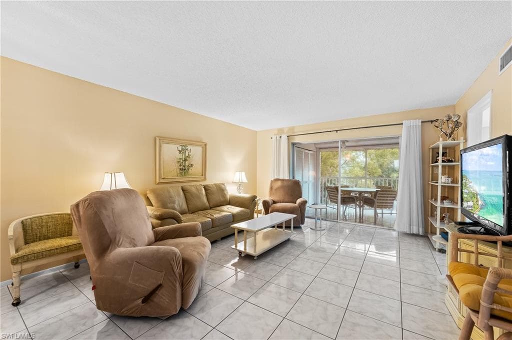 5419 Rattlesnake Hammock Rd 306f, Naples, FL 34113-9