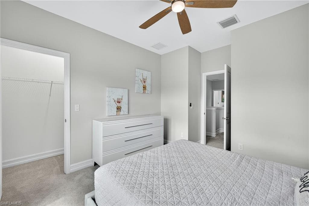 7570 Rockefeller Dr, Naples, FL 34119-18