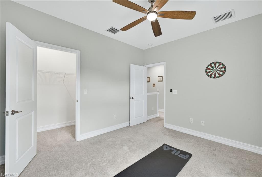 7570 Rockefeller Dr, Naples, FL 34119-21