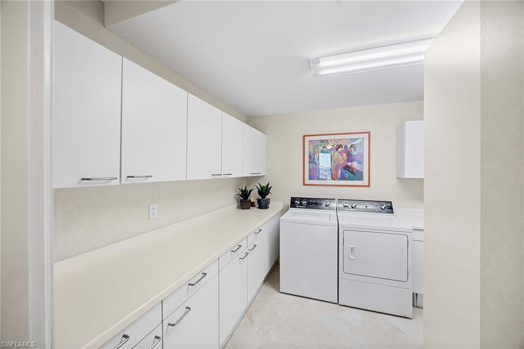 960 Cape Marco Dr 2001, Marco Island, FL 34145-24