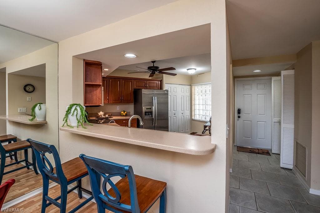 992 Woodshire Ln D301, Naples, FL 34105-11