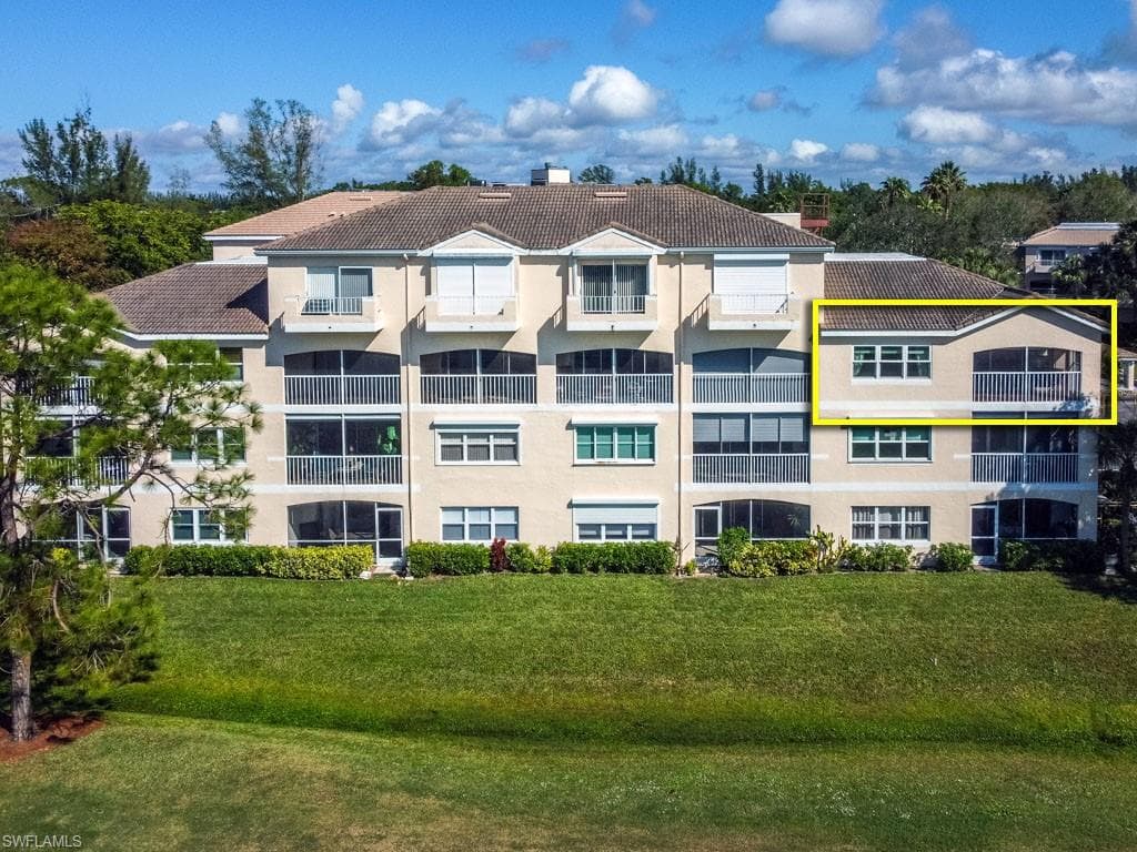 992 Woodshire Ln D301, Naples, FL 34105-34