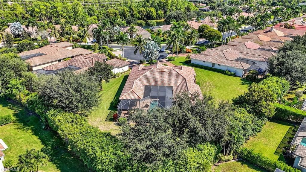 990 Tivoli Ct, Naples, FL 34104-37